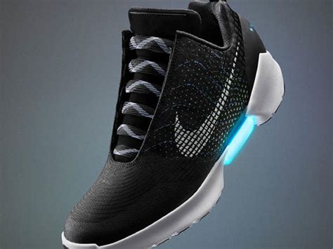 Nike Hyperadapt 1.0: Der selbstschnürende Schuh 